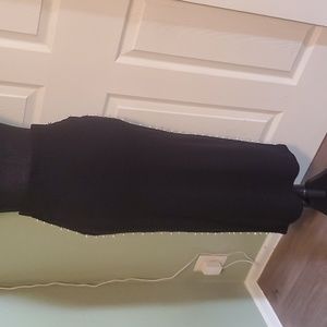 Long Skirt with Pearls